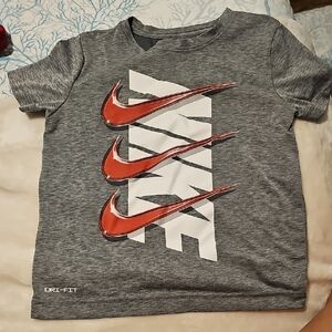Nike Kids (7) Gray Tee with Red Swoosh